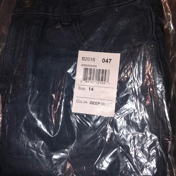 COPY - BOYS CHILDREN’S PLACE SIZE 14 STRAIGHT LEG JEANS - Picture 4 of 4